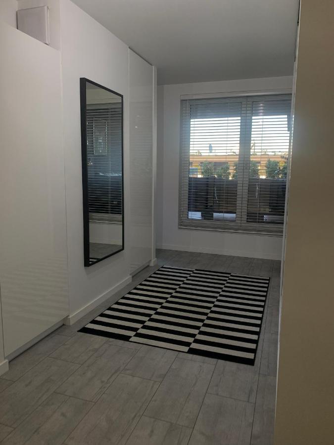 דירות לודז' Two-Levels Penthouse With A Garden In The City Center מראה חיצוני תמונה