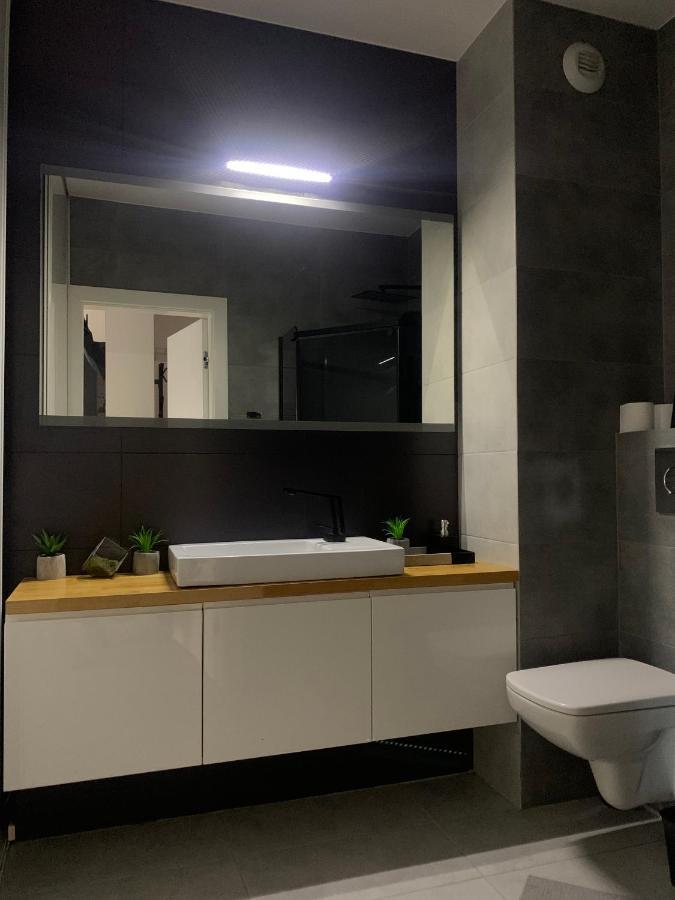 דירות לודז' Two-Levels Penthouse With A Garden In The City Center מראה חיצוני תמונה
